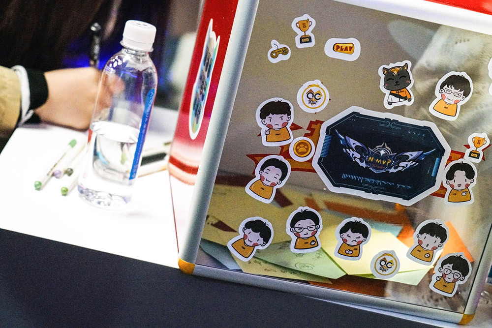 峡谷里的荣耀与忧伤：电竞少年之青春残酷物语