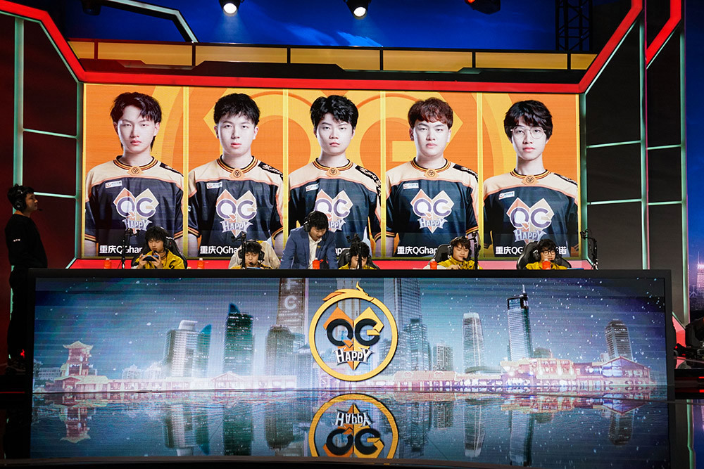 峡谷里的荣耀与忧伤：电竞少年之青春残酷物语