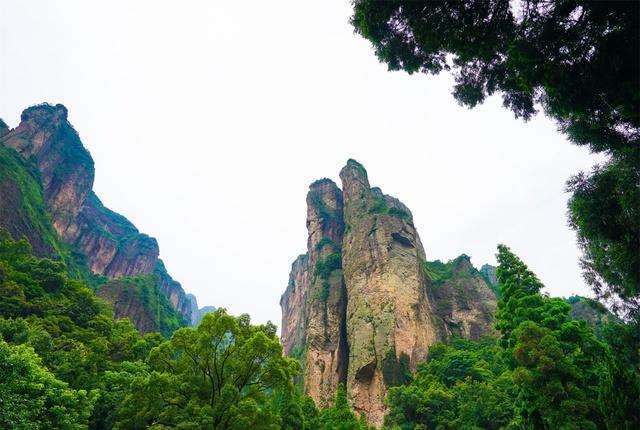 温州有一座山奇水秀的名山,被誉为"海上名山,看景不需要爬山