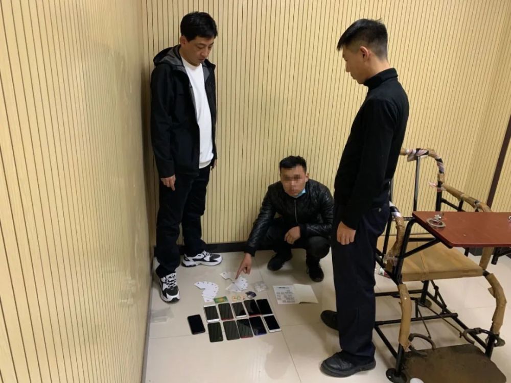 带岭镇人口_带岭刘长礼(3)