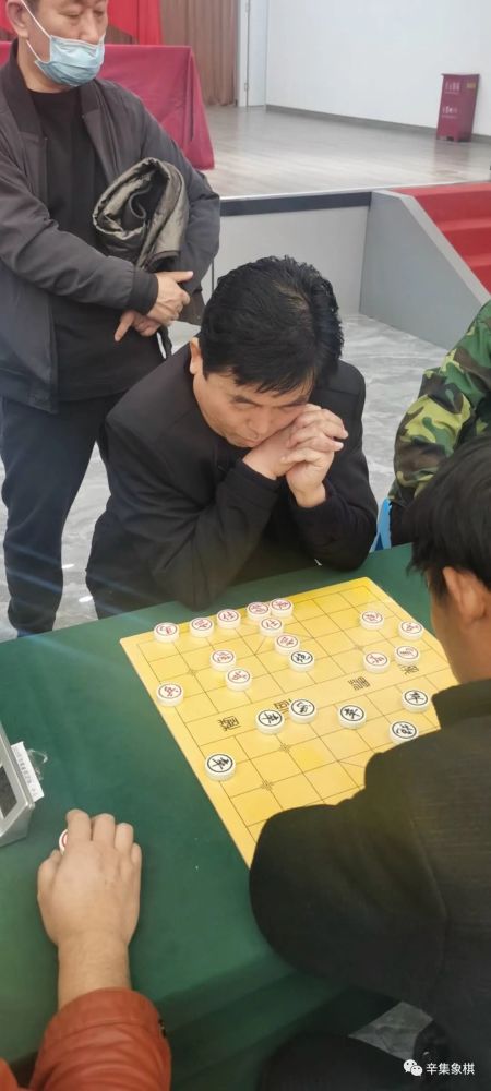 我省象棋大师陆伟韬的启蒙老师--正定县王占青.