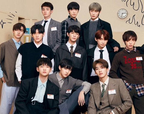 男偶像排名_偶像活动图片(2)