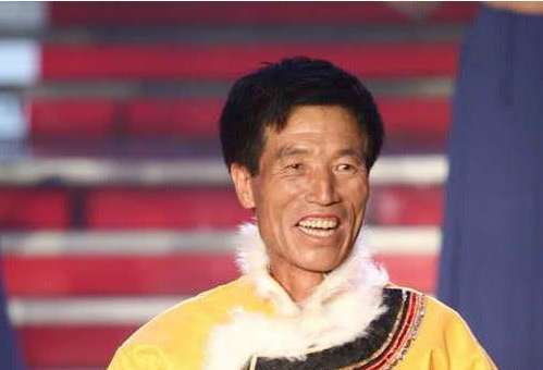 57岁马广福在春晚一夜爆红不想当明星决定回家种田他现状如何
