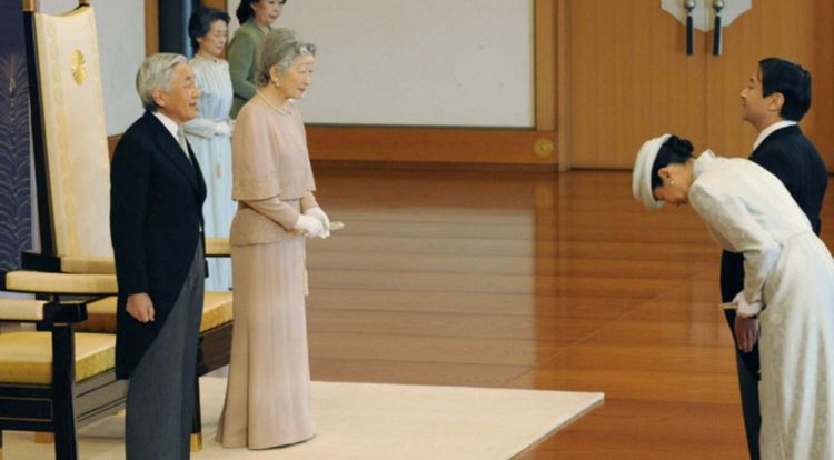 明仁天皇可能是一个假的日本人,因为日本这个民族很注重自己的血统