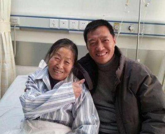 71岁凭借"丑娘"成名,83岁被儿子啃老,张少华为何很少拍戏?