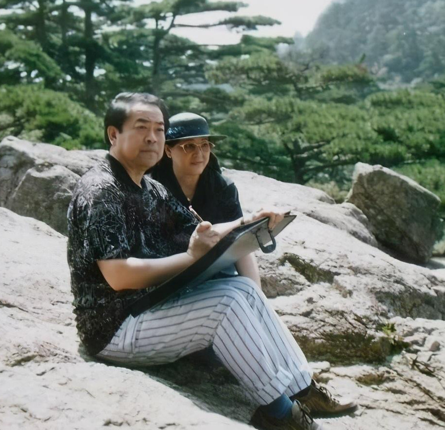 范曾"老婆"多会玩?隐瞒婚史,红杏出墙,卷包会,被赞嫁给爱情