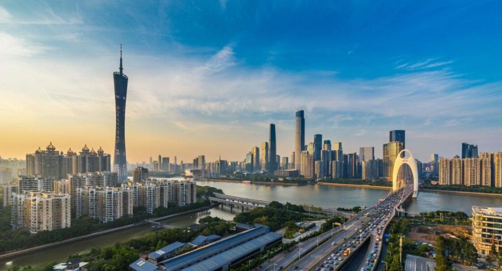 2020年亚洲经济总量占世界比例_黄金比例脸(2)