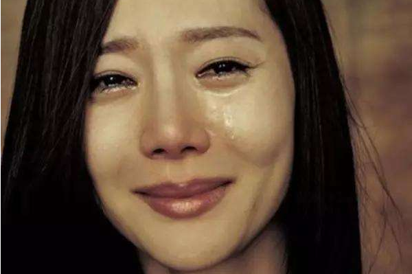 情感测试:你觉得哪个女人最悲伤,测你这些年受过多少委屈!