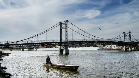 金华义乌GDP与温州比_金华五院义乌门诊部(3)