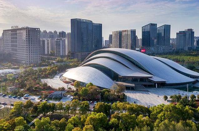 2020gdp不足1000亿的城市_中国城市gdp排名2020