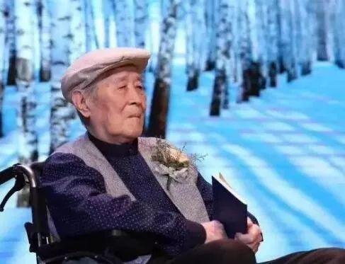 剧作家诗人白桦先生