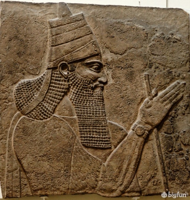 描绘亚述萨尔贡王朝国王亚述巴尼帕(ashurbanipal,约前668-约前631)