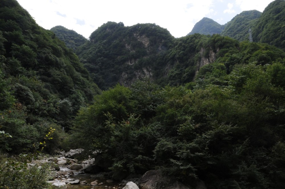 陇县南峡沟人口_陇县马蹄酥(3)