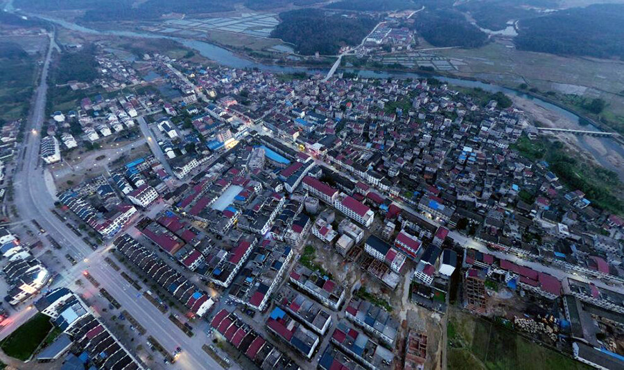 江西浮梁县一个镇,地处盆地,历史上还当过市辖区_腾讯新闻