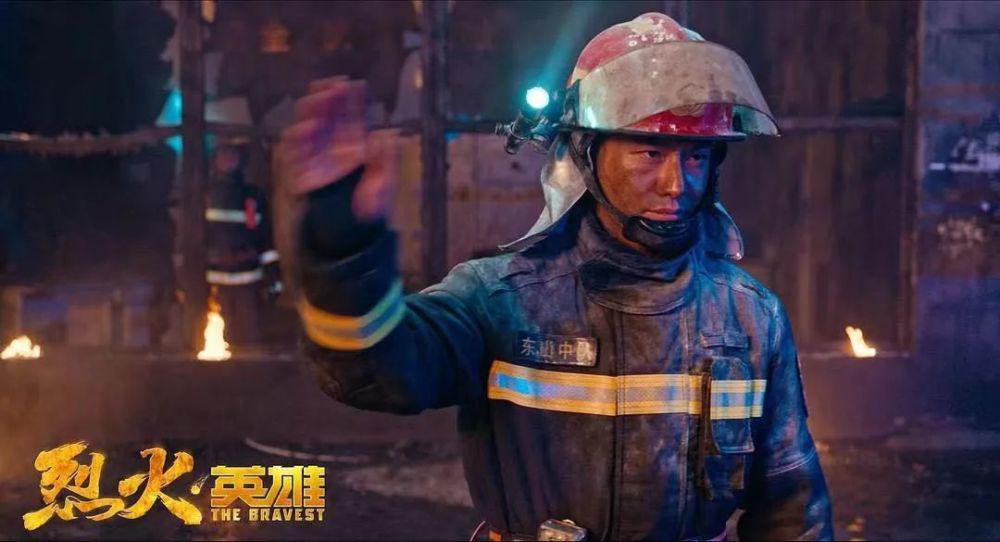 小明哥独自过生日,贴文显出孤独,爱妻未送祝福