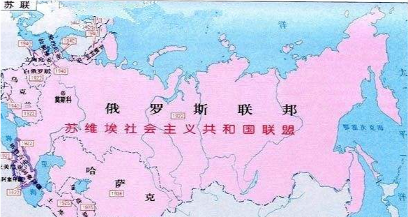 1917年前苏联成立后,国土面积达到了2200多万平方公里,国家四方所到之