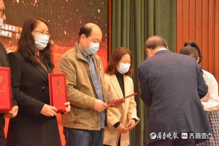 成立校园融媒通讯社,齐鲁晚报·齐鲁壹点服务高校手段"上新"了