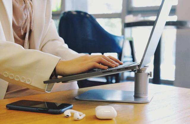 1978年中国gdp总量1500亿_中国gdp总量增长图