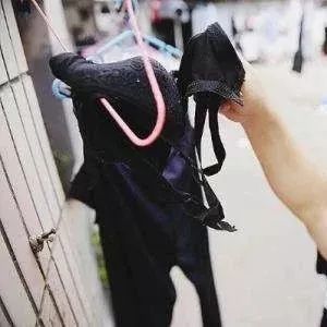 盗窃女性内衣_盗窃内衣