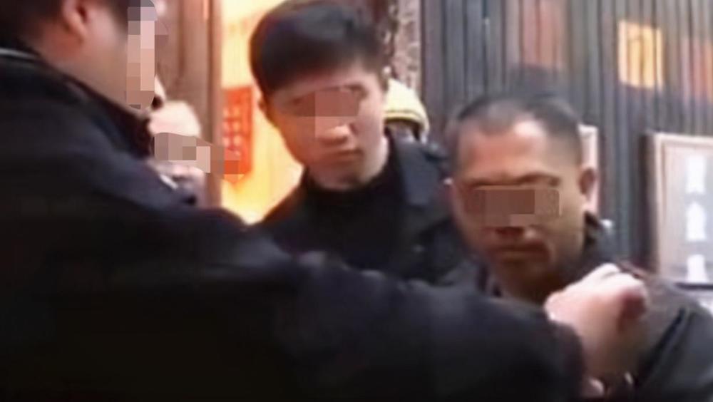 卖卖吧老总_偶遇卖卖甘蔗的图片(3)