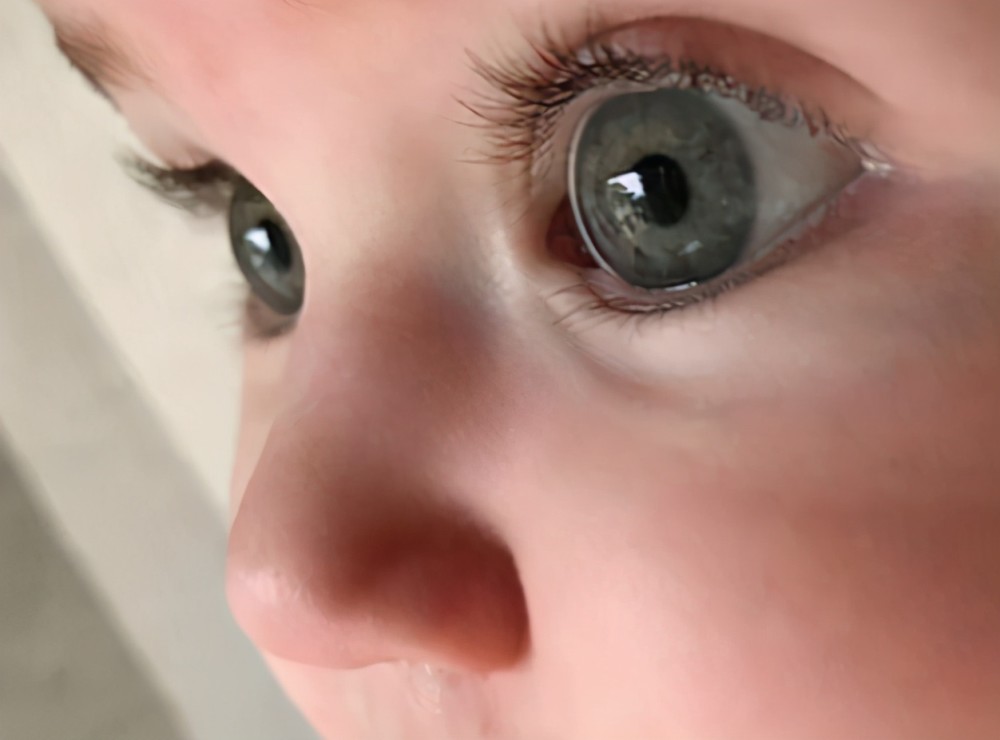 宝宝眼睛小长大会变大吗?有这6个特征的宝宝,以后多会"逆袭"
