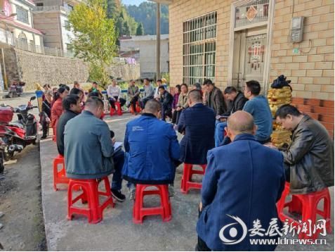 涟源市有多少人口_惠民工程到家门口 涟源桥头河为老人免费体检(3)