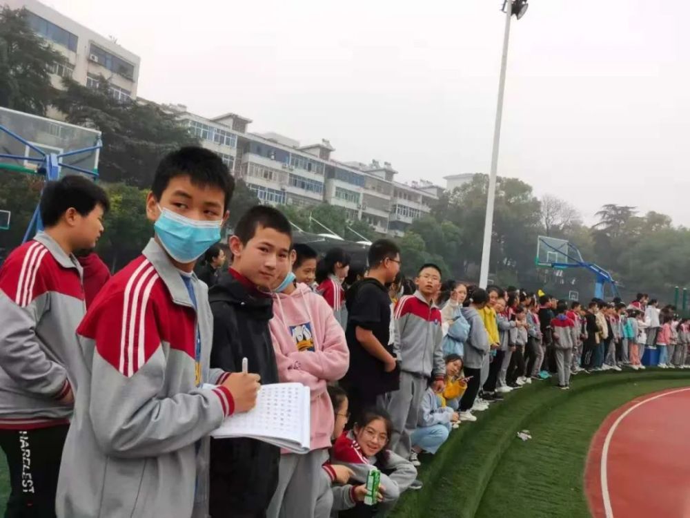 石首市笔架山中学冬季运动会花絮