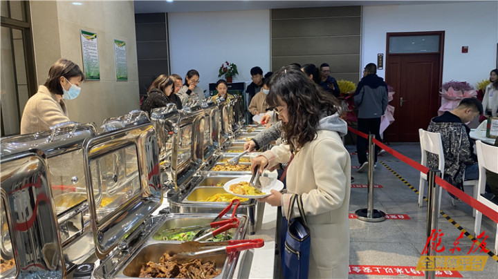 杜绝餐饮浪费 陇东学院学生食堂有实招