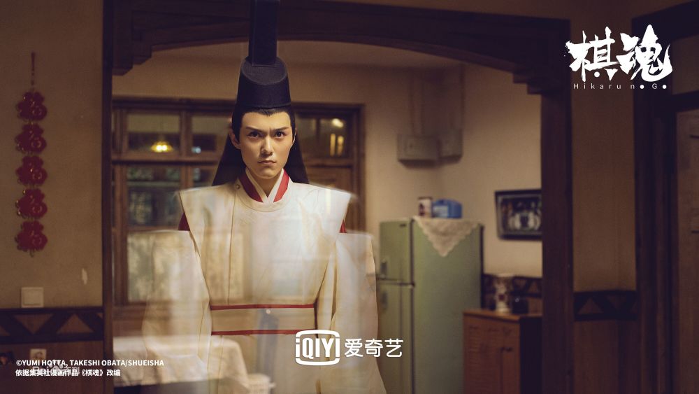 一直嘟囔着要下棋,小时光不愿意他就开始耍小孩子脾气,一旦有棋下了又