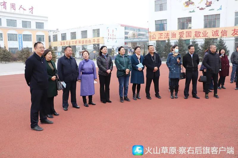 头条乌兰察布市政协赴察右后旗调研优秀本土文化和传统文化进校园工作