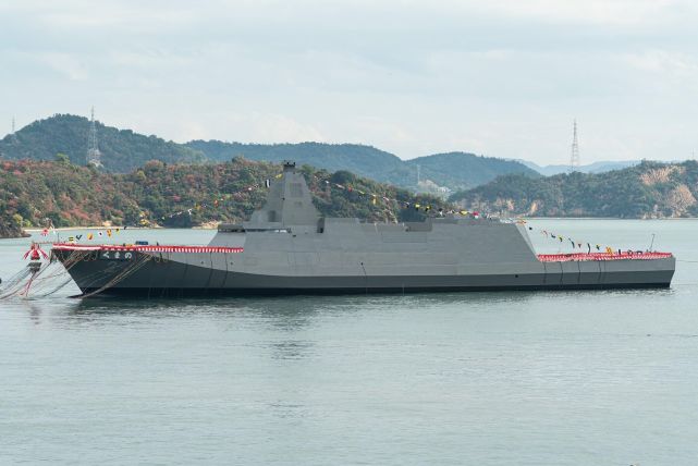 日本海自新一代隐身护卫舰下水 命名为熊野