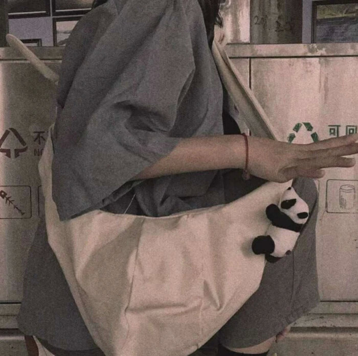 值得不换的超有质感小众的情侣头像