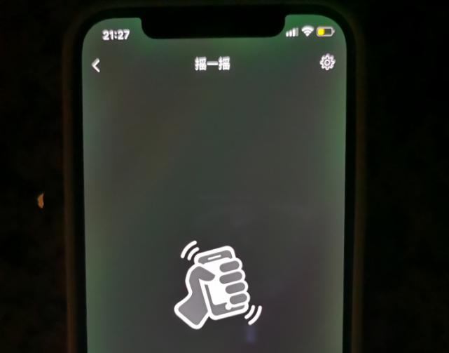 iphone12大面积绿屏,苹果终于承认有问题了!
