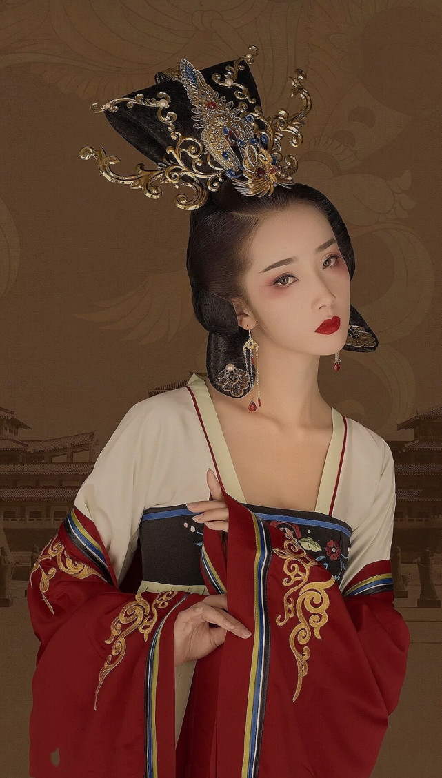 有这几个特征的"古典脸",越看越