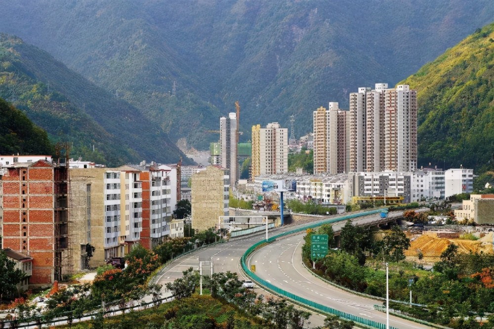 商洛的县人口_商洛各县地图全图(2)