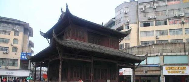 达理村人口_安达与岛村图片