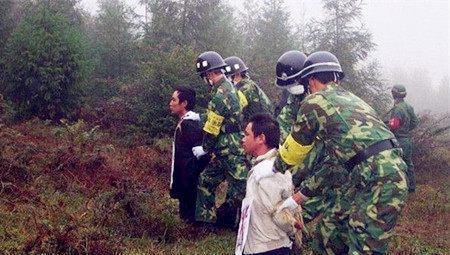 犯人被枪决后,为什么不让家属把遗体带走?狱警说出了实情!