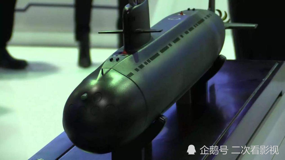图为s26t潜艇模型