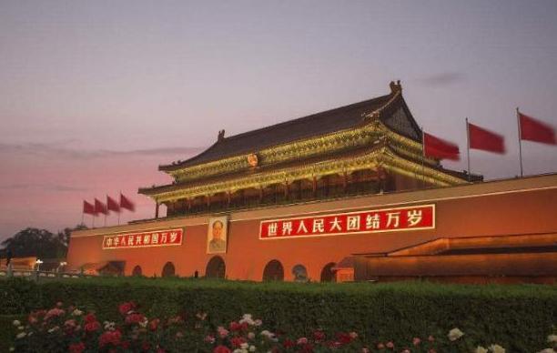 上海gdp这几年增长好慢_中国近几年gdp增长图