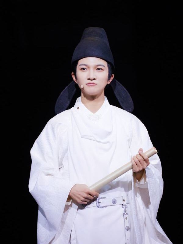 继《与卿》后,周深的又一首绝美古风歌曲,网友直呼为"