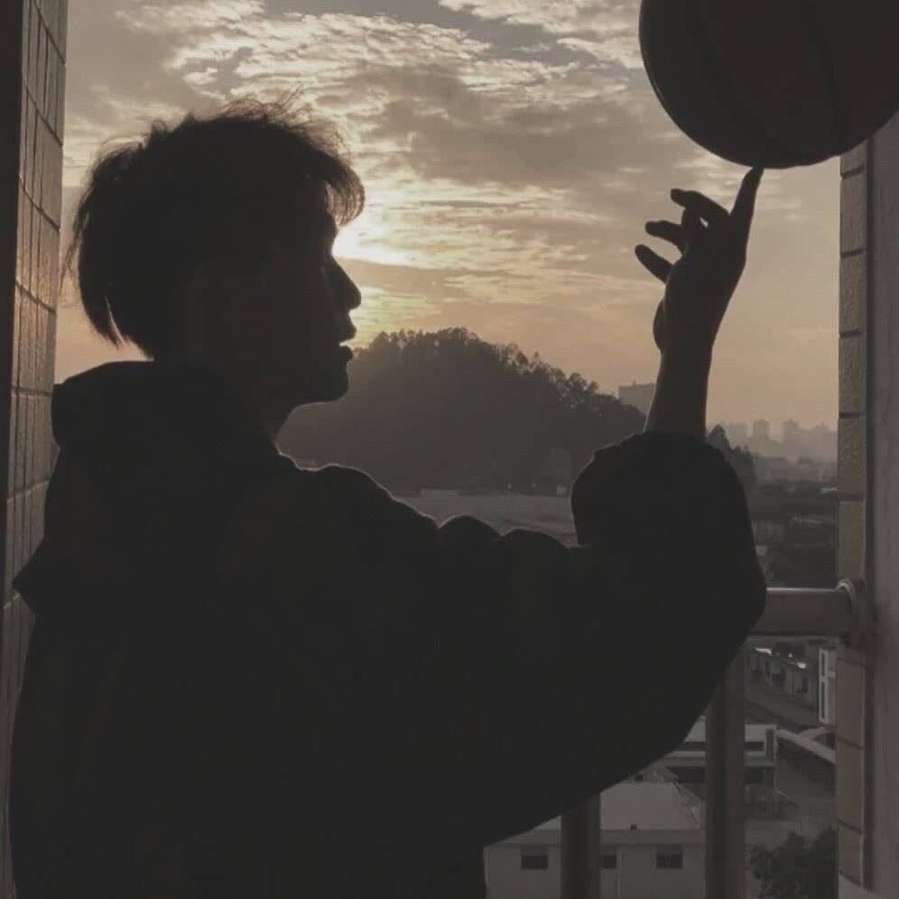 海的那边还是海吗/都在找的优质男头