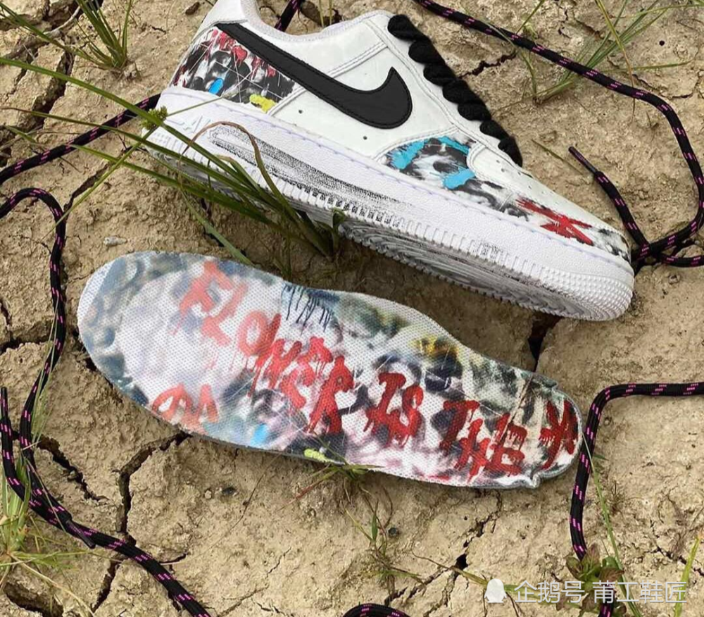 权志龙联名nike af1小雏菊2.0,可玩性极高的刮刮乐开箱!