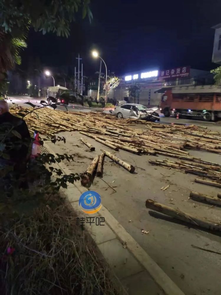 桂平有多少人口_桂平某学校门口多人围观 咋回事