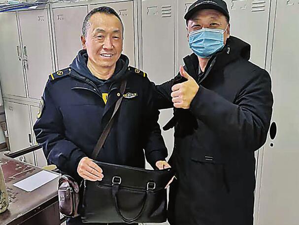 大庆人口碑_大庆偷油人照片