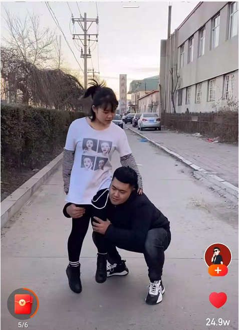 胖女孩想让男子举高高结局亮了爱情是多么高尚的幼稚行为