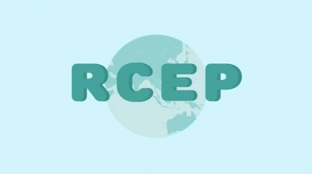 成员国经济和人口总量分别约占全球的(3)