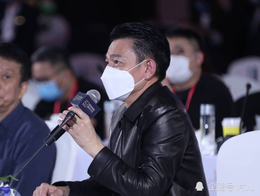 刘德华近照罕见曝光,59岁依然神采奕奕,被赞犹如小伙儿