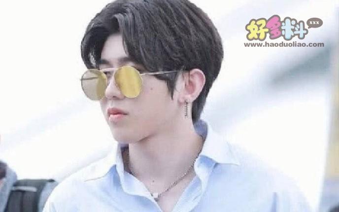 蔡徐坤机场胖多少斤,蔡徐坤为什么突然胖了那么多