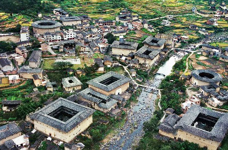 福建省龙岩市gdp主要靠什么_福建省龙岩市游乐园(3)