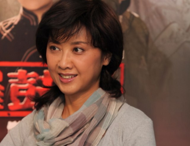 最美女儿国国王朱琳,时隔多年再见唐僧徐少华,脱口而